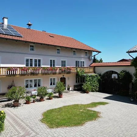 Seehof 3*